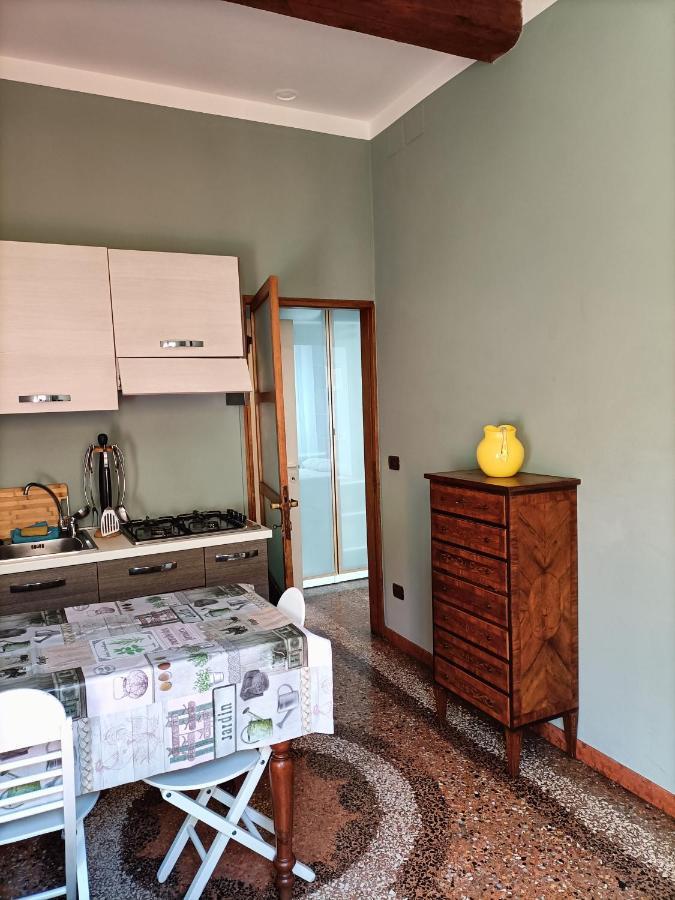 Sun Studio Apartment โบโลญญา ภายนอก รูปภาพ
