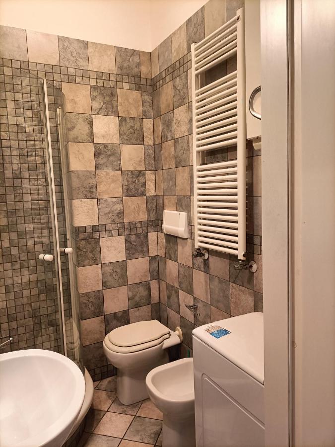 Sun Studio Apartment โบโลญญา ภายนอก รูปภาพ