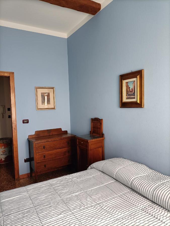 Sun Studio Apartment โบโลญญา ภายนอก รูปภาพ