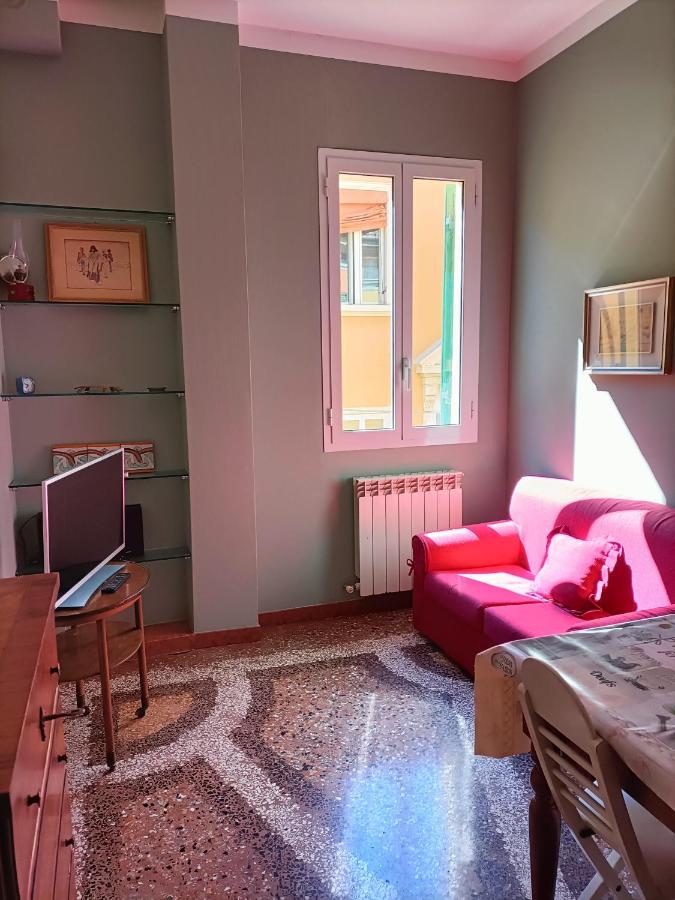 Sun Studio Apartment โบโลญญา ภายนอก รูปภาพ